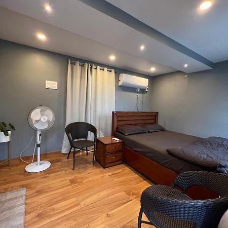 La Serene Farm Stay - Luxary 4 Bed Room Property Haïdarabad Extérieur photo